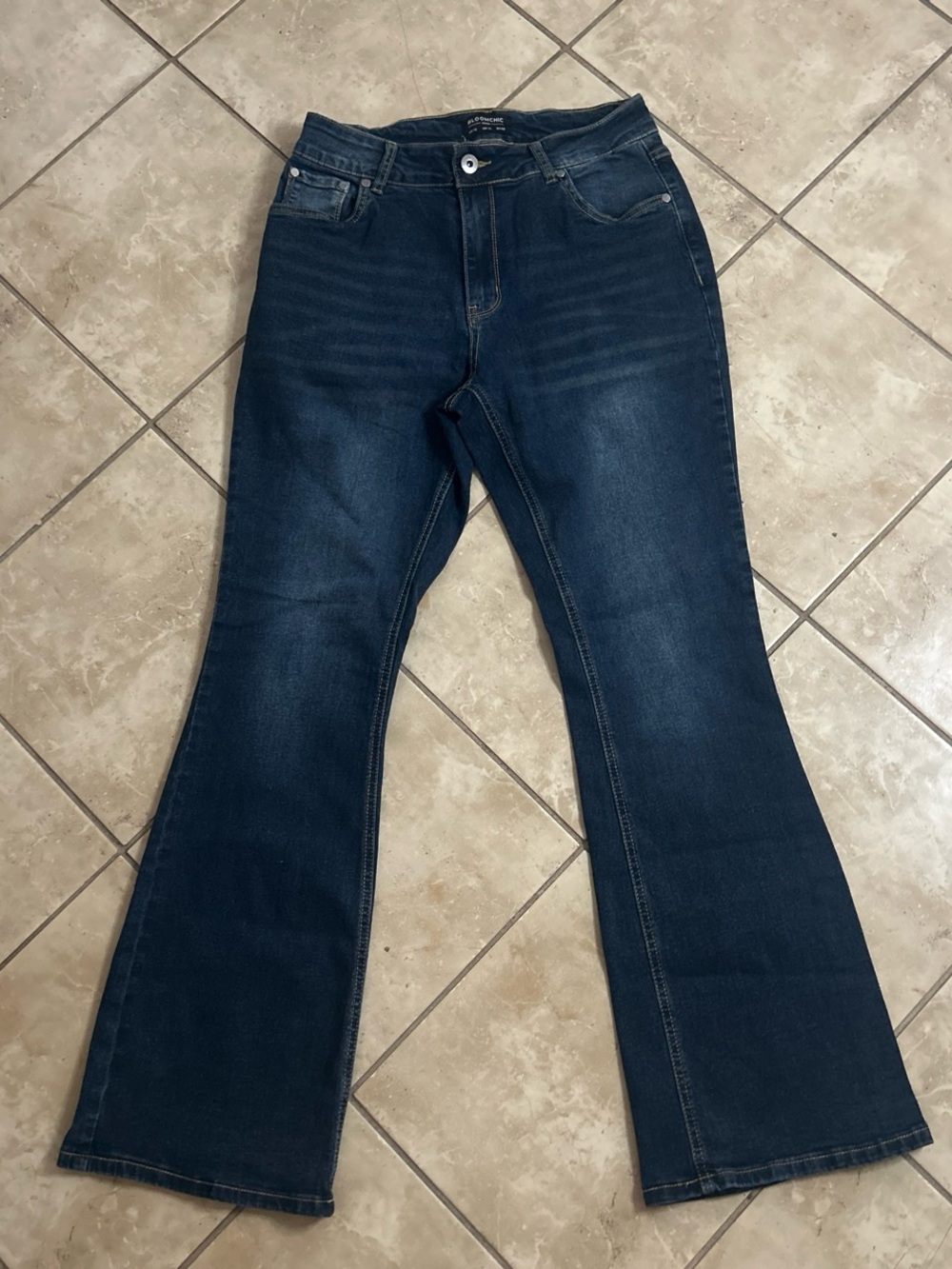Bloomchic Denim 5 pockets dark wash boot cut flare leg stretchy jeans Sz 12